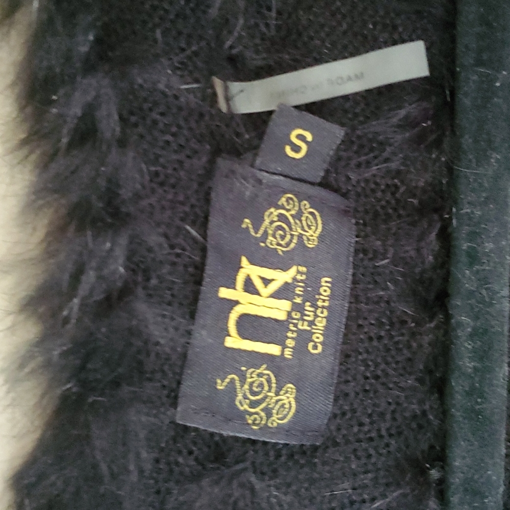 Metric Knits Black Rabbit Fur Sweater Vest Size S - Picture 4 of 6